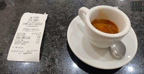 Il prezzo del caff al bar aumenta, ma non a Bitonto: qui continua a costare anche 60 centesimi